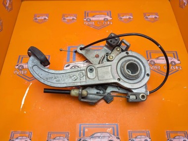 Педаль ручника MERCEDES-BENZ E-класс W211/S211 (2002 - 2006) &mdash; Разборка Мерседес