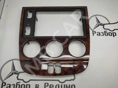 Накладка блока климата MERCEDES-BENZ M-класс W163 рестайлинг (2001 - 2005) — Разборка Мерседес