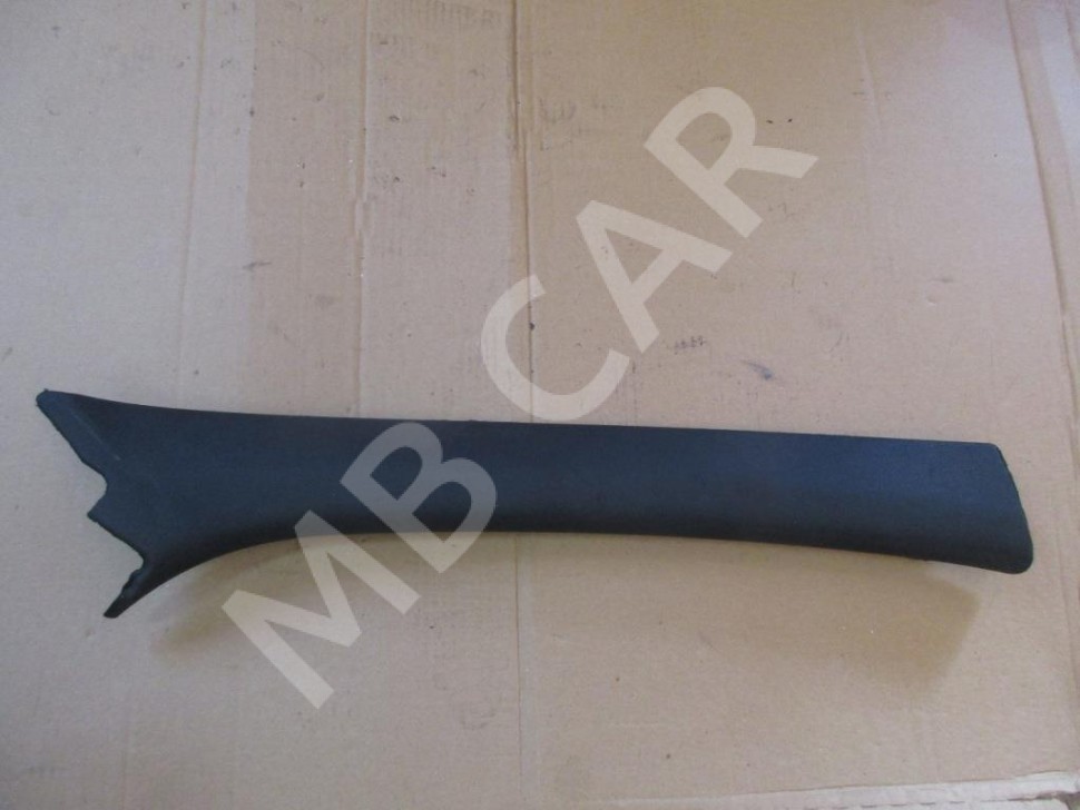 Накладка передней стойки MERCEDES-BENZ C-класс AMG W204/S204/С204 рестайлинг (2011 - 2015) фото 1 — Разборка Мерседес