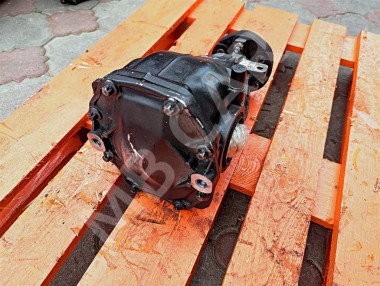 Редуктор задний MERCEDES-BENZ C-класс W203/S203/CL203 (2000 - 2004) — Разборка Мерседес