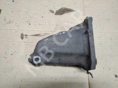 Лапа правая MERCEDES-BENZ S-класс W220 (1998 - 2005) — Разборка Мерседес