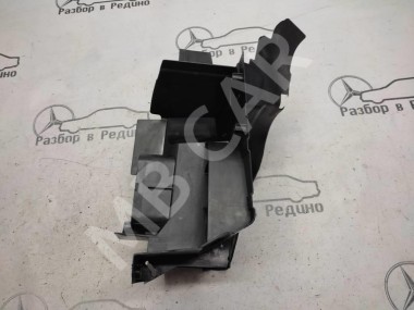 Воздуховод радиатора MERCEDES-BENZ X-класс I (2017 - 2020) — Разборка Мерседес