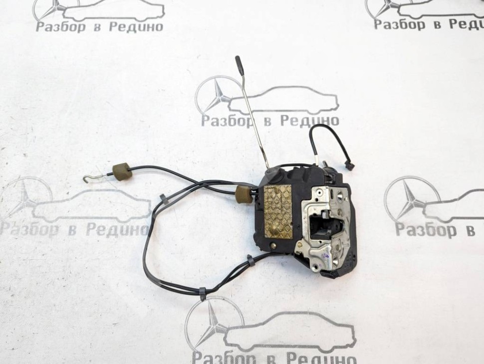 Замок двери передней правой MERCEDES-BENZ CLS-класс C219 (2004 - 2008) фото 1 — Разборка Мерседес