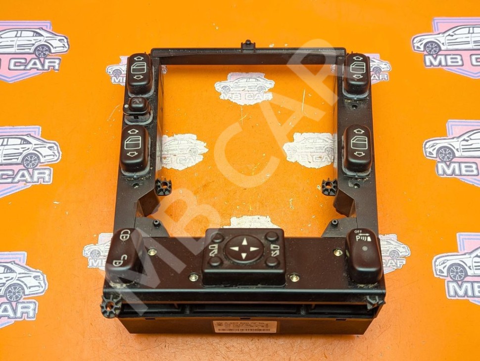Блок кнопок стеклоподъемников MERCEDES-BENZ M-класс W163 рестайлинг (2001 - 2005) фото 1 &mdash; Разборка Мерседес