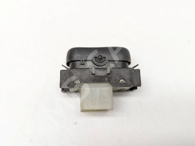 Кнопка регулировки зеркал MERCEDES-BENZ E-класс W210/S210 (1995 - 1999) — Разборка Мерседес