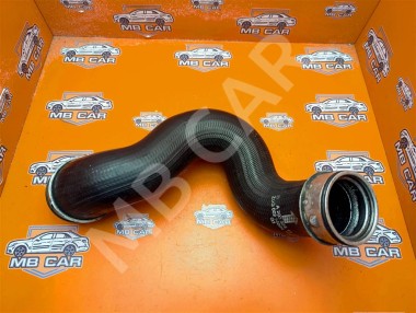 Патрубок интеркулера MERCEDES-BENZ C-класс W203/S203/CL203 (2000 - 2004) — Разборка Мерседес