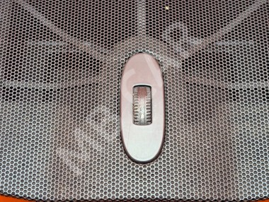 Сетки динамиков торпеды MERCEDES-BENZ CLK-класс C209/A209 (2002 - 2005) — Разборка Мерседес