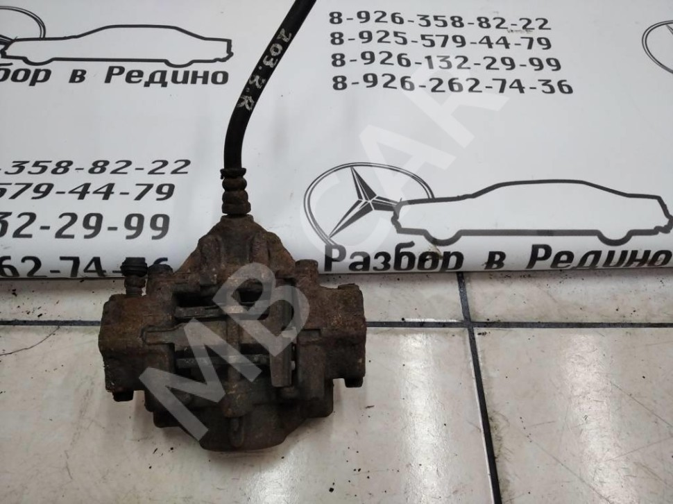 Суппорт задний левый MERCEDES-BENZ C-класс W203/S203/CL203 рестайлинг (2004 - 2008) фото 1 &mdash; Разборка Мерседес