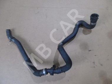 Патрубок ОЖ MERCEDES-BENZ GLC-класс X253 (2015 - 2019) — Разборка Мерседес