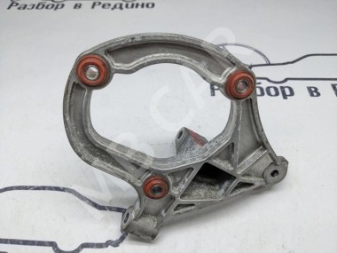 Кронштейн MERCEDES-BENZ C-класс W204/S204 (2006 - 2011) — Разборка Мерседес