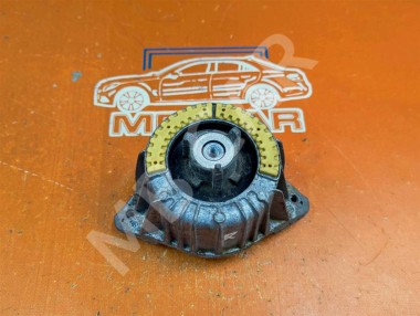 Опора двигателя MERCEDES-BENZ CLS-класс C218/X218 рестайлинг (2014 - 2017) — Разборка Мерседес