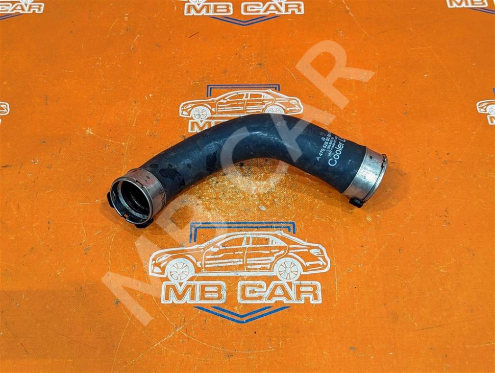 Патрубок интеркулера MERCEDES-BENZ X-класс I (2017 - 2020) фото 1 &mdash; Разборка Мерседес
