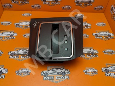 Накладка кулисы АКПП MERCEDES-BENZ X-класс I (2017 - 2020) — Разборка Мерседес