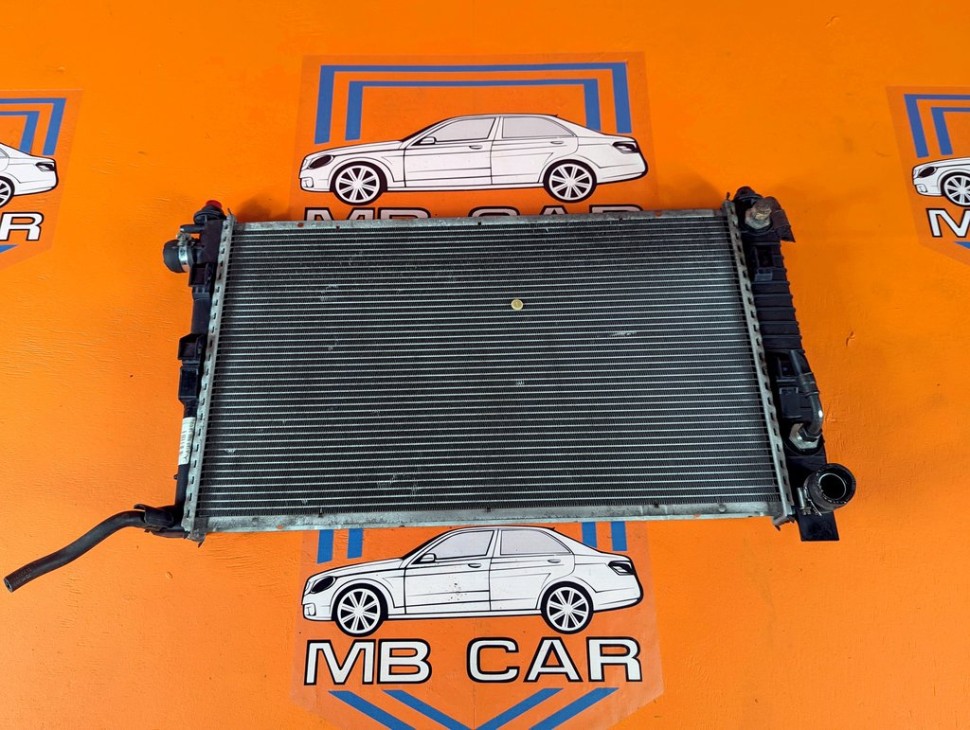 Радиатор MERCEDES-BENZ A-класс W168 рестайлинг (2001 - 2004) A 170 1.7 AT (95 л.с.) фото 1 &mdash; Разборка Мерседес