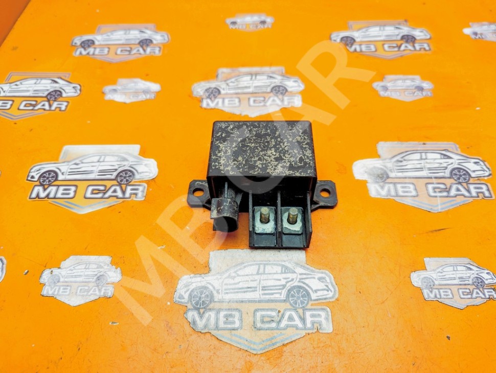 Реле зарядки аккумулятора MERCEDES-BENZ E-класс W211/S211 (2002 - 2006) фото 1 &mdash; Разборка Мерседес