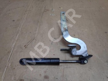 Петля крышки багажника MERCEDES-BENZ E-класс W124/S124/C124/A124 (1984 - 1997) — Разборка Мерседес