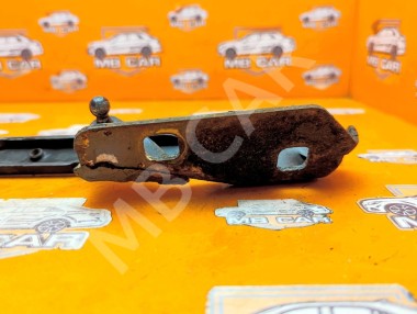 Петля капота MERCEDES-BENZ M-класс W163 (1997 - 2001) &mdash; Разборка Мерседес