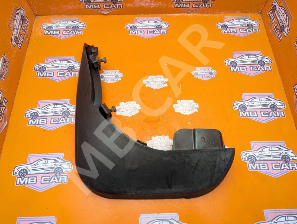 Брызговик MERCEDES-BENZ CLK-класс C209/A209 (2002 - 2005) фото 1 &mdash; Разборка Мерседес