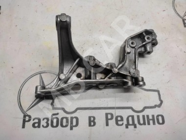 Кронштейн MERCEDES-BENZ C-класс W204/S204/С204 рестайлинг (2011 - 2015) — Разборка Мерседес