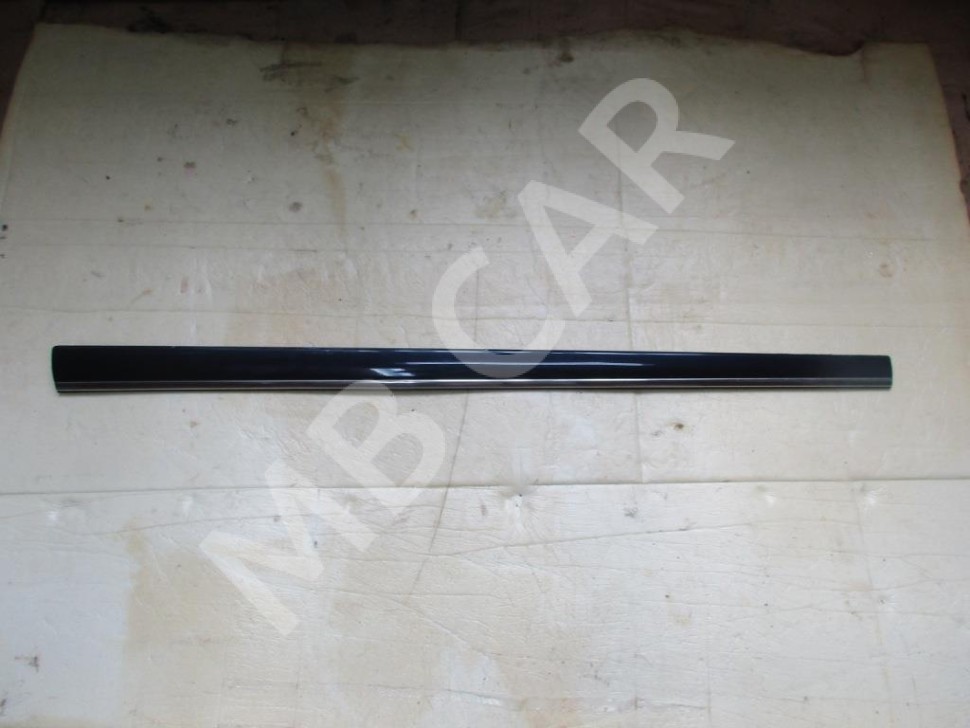 Молдинг двери MERCEDES-BENZ S-класс W220 (1998 - 2005) фото 1 — Разборка Мерседес