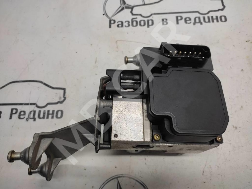 Блок ABS MERCEDES-BENZ S-класс W220 (1998 - 2005) фото 1 — Разборка Мерседес
