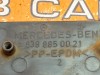 Кронштейн крепления бампера MERCEDES-BENZ V-класс W638/W639 (1996 - 2003) V 220 2.1 D AT (122 л.с.) фото 4 &mdash; Разборка Мерседес