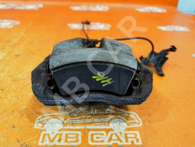 Суппорт передний правый MERCEDES-BENZ C-класс W204/S204 (2006 - 2011) — Разборка Мерседес