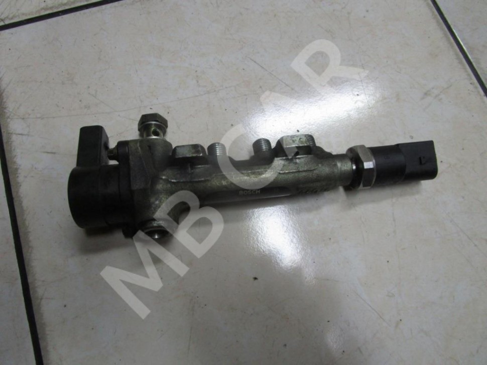 Рампа топливная MERCEDES-BENZ S-класс W220 (1998 - 2005) фото 1 — Разборка Мерседес