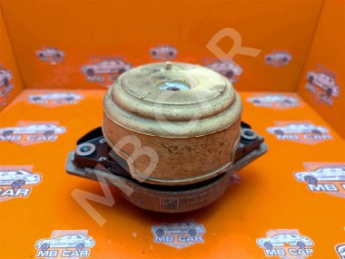 Опора двигателя MERCEDES-BENZ GLE-класс W166 (2015 - 2018) — Разборка Мерседес