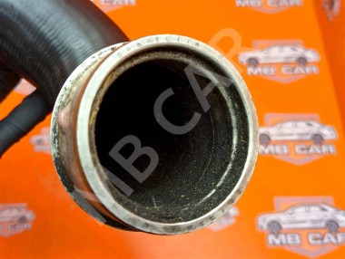 Патрубок интеркулера MERCEDES-BENZ C-класс W203/S203/CL203 (2000 - 2004) — Разборка Мерседес