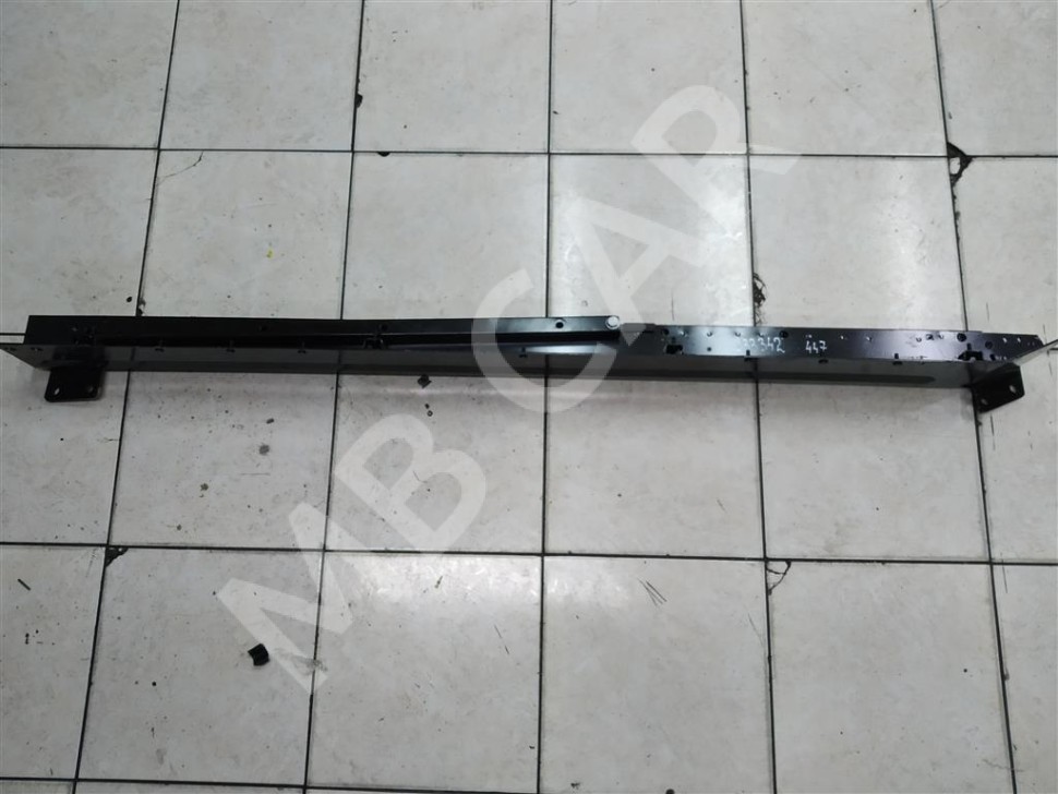 Поперечина MERCEDES-BENZ V-класс W447 (2014 - 2025) фото 1 — Разборка Мерседес