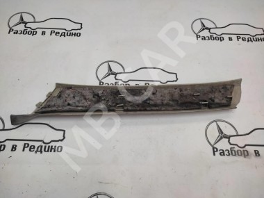 Накладка передней стойки MERCEDES-BENZ E-класс W210/S210 (1995 - 1999) — Разборка Мерседес