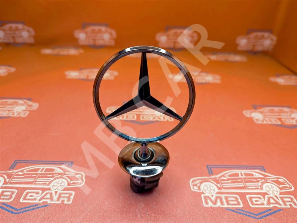 Эмблема капота MERCEDES-BENZ E-класс W212/S212/C207/A207 (2009 - 2013) фото 1 — Разборка Мерседес