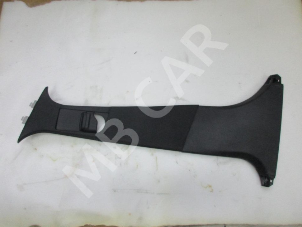 Накладка средней стойки MERCEDES-BENZ C-класс W205/S205/C205/A205 (2014 - 2018) фото 1 — Разборка Мерседес