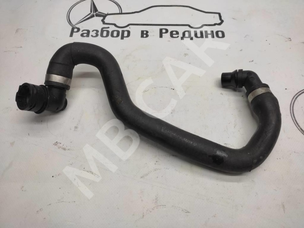 Патрубок ОЖ MERCEDES-BENZ SLK-класс R172 (2011 - 2016) фото 1 &mdash; Разборка Мерседес