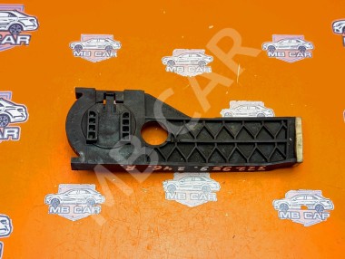 Кронштейн радиатора MERCEDES-BENZ B-класс W246 рестайлинг (2014 - 2018) &mdash; Разборка Мерседес