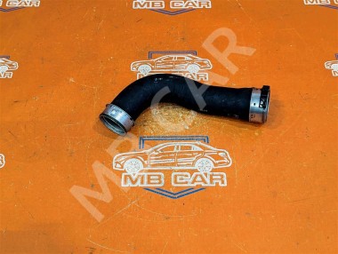 Патрубок интеркулера MERCEDES-BENZ X-класс I (2017 - 2020) — Разборка Мерседес