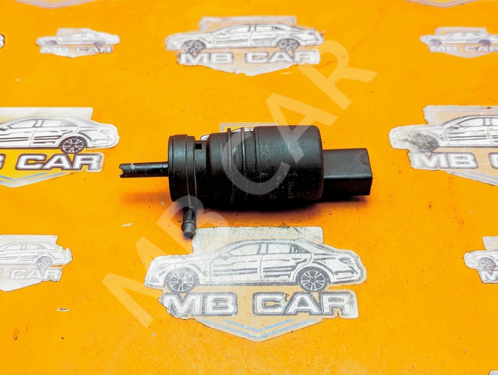 Насос омывателей MERCEDES-BENZ M-класс W163 (1997 - 2001) фото 1 &mdash; Разборка Мерседес