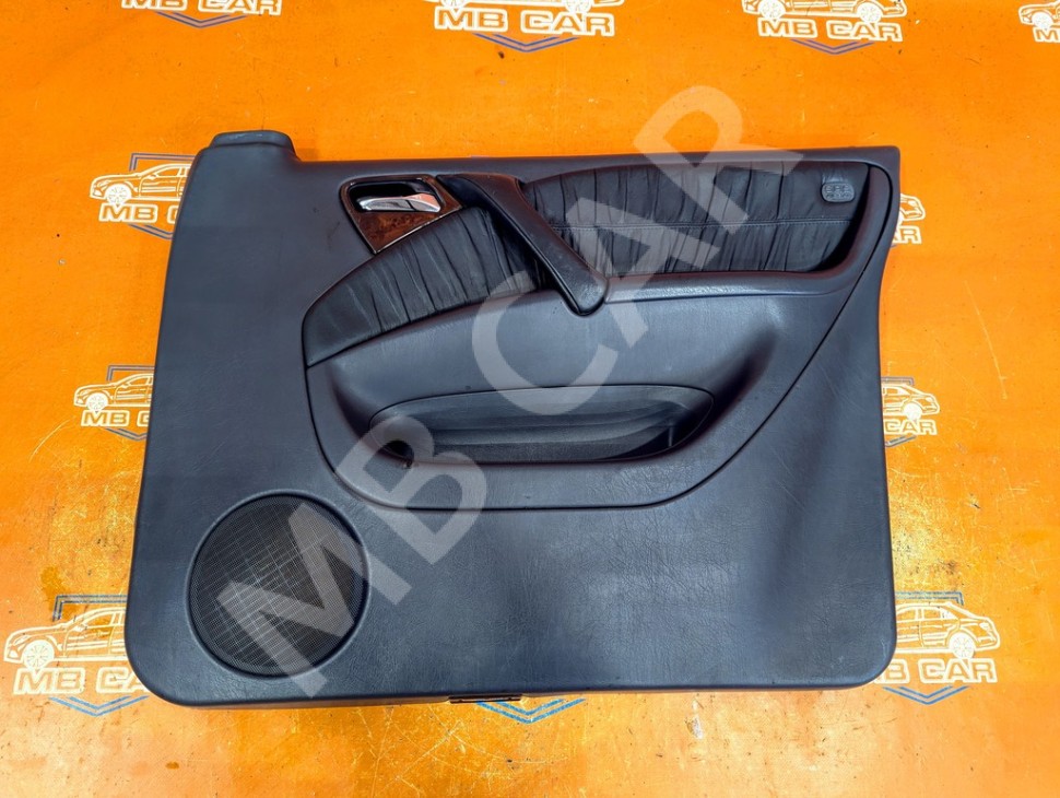 Карта двери передняя правая MERCEDES-BENZ M-класс W163 рестайлинг (2001 - 2005) фото 1 — Разборка Мерседес