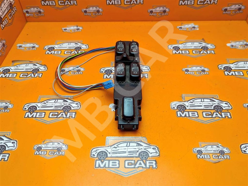 Блок кнопок стеклоподъемников MERCEDES-BENZ S-класс W220 (1998 - 2005) фото 1 — Разборка Мерседес