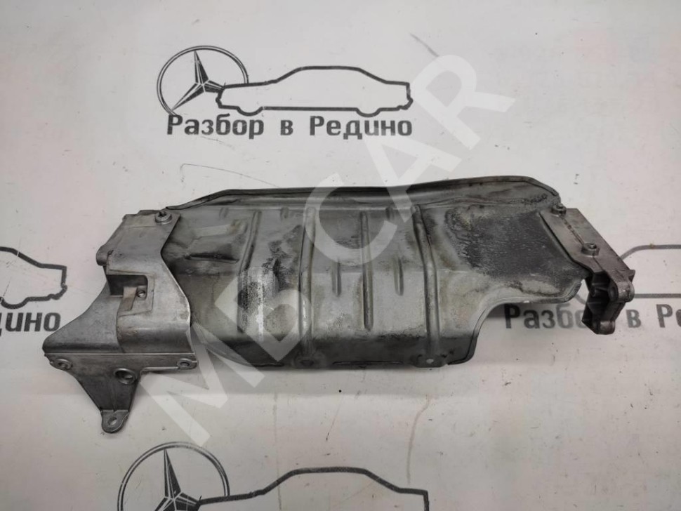 Кронштейн корпуса воздушного фильтра MERCEDES-BENZ CLK-класс C209/W209 рестайлинг (2005 - 2010) фото 1 — Разборка Мерседес