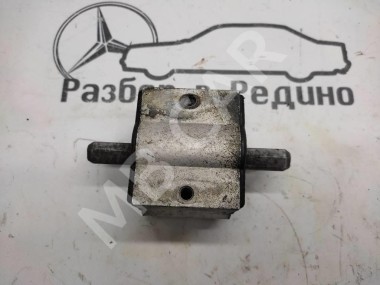Опора КПП MERCEDES-BENZ SLK-класс R170 (1996 - 2000) — Разборка Мерседес