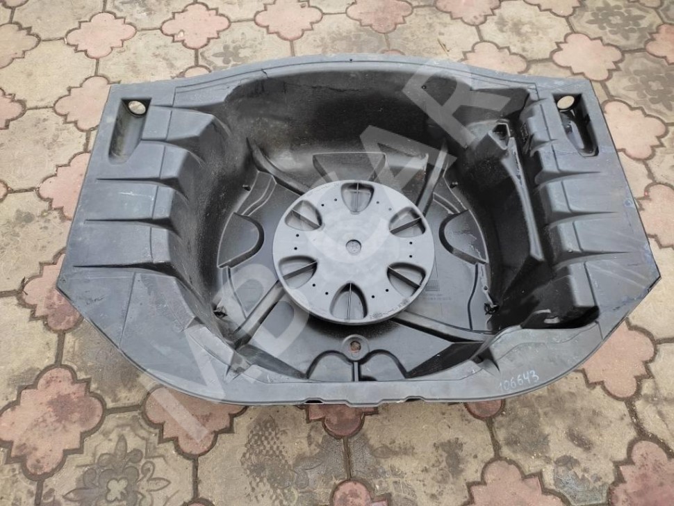 Поддон запасного колеса MERCEDES-BENZ S-класс W220 (1998 - 2005) фото 1 — Разборка Мерседес