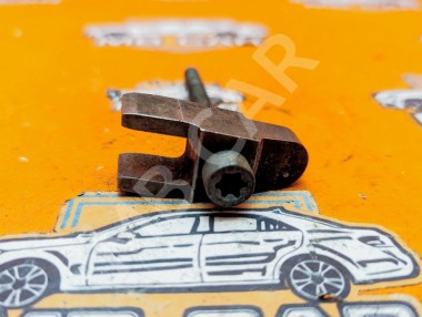 Кронштейн крепления форсунок MERCEDES-BENZ E-класс W210/S210 рестайлинг (1999 - 2003) &mdash; Разборка Мерседес