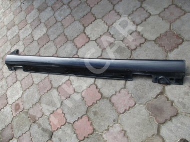 Порог пластиковый правый MERCEDES-BENZ CLS-класс C218/X218 (2010 - 2014) — Разборка Мерседес