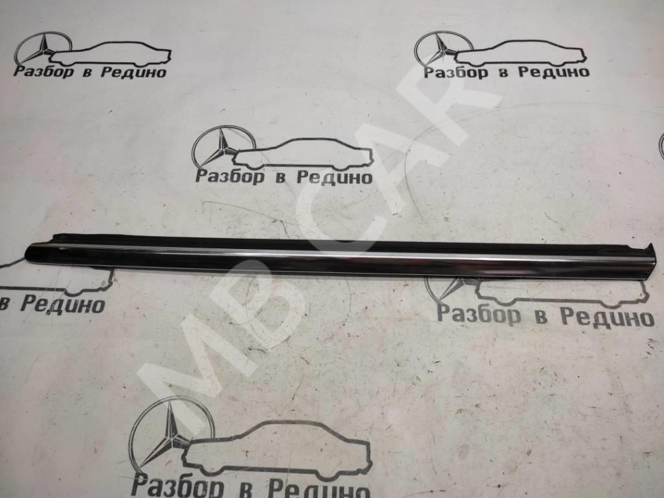 Молдинг заднего стекла MERCEDES-BENZ R-класс W251 (2005 - 2007) фото 1 &mdash; Разборка Мерседес