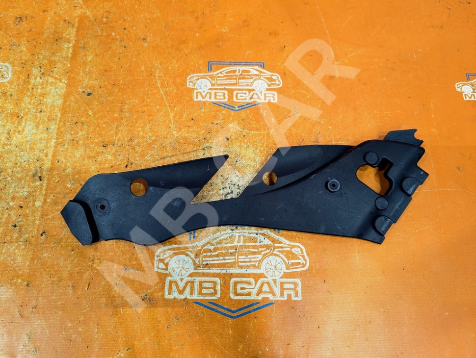 Крышка фары MERCEDES-BENZ C-класс W204/S204 (2006 - 2011) фото 1 — Разборка Мерседес