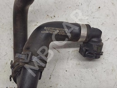 Патрубок ОЖ MERCEDES-BENZ GLC-класс X253 (2015 - 2019) — Разборка Мерседес