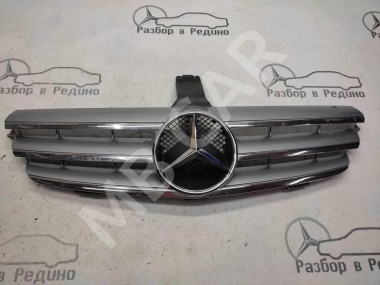 Решетка радиатора MERCEDES-BENZ CLK-класс C209/A209 рестайлинг (2005 - 2010) — Разборка Мерседес