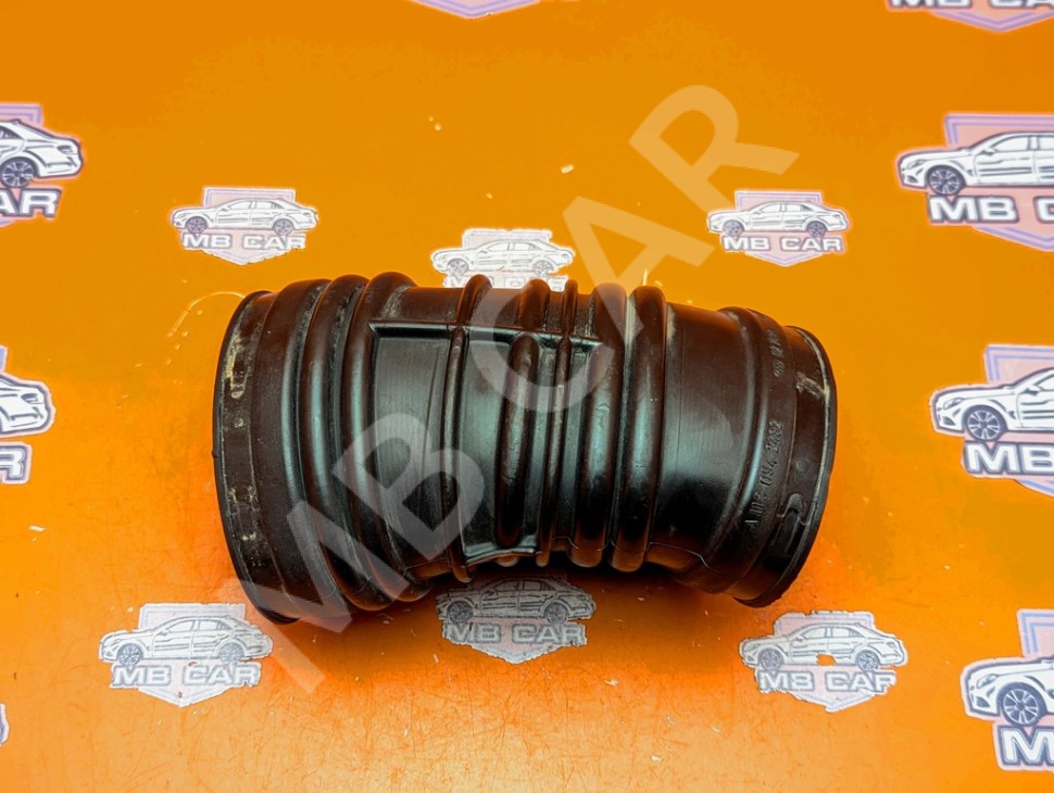 Патрубок воздушный MERCEDES-BENZ E-класс AMG W211/S211 (2002 - 2006) фото 1 — Разборка Мерседес